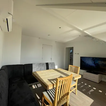 Topsleep 24-3 Apartment Arnhem